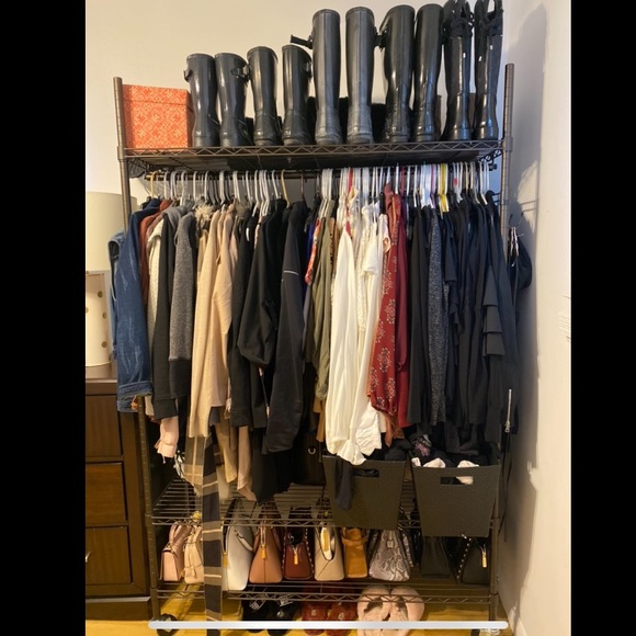 Meet Your Posher! - Picture 2 of 2